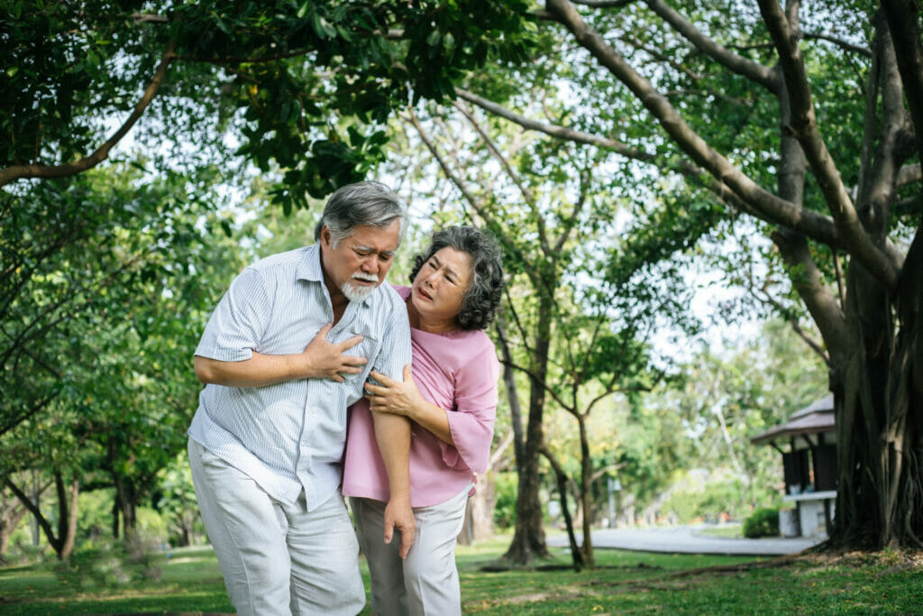 old man having chest pain